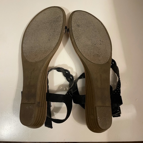 Maurices Sandals - Picture 2 of 2